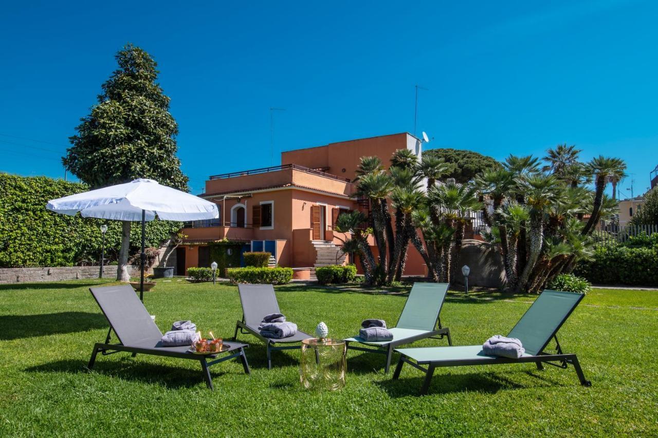 Palazzo Moresco Santa Marinella Exterior photo
